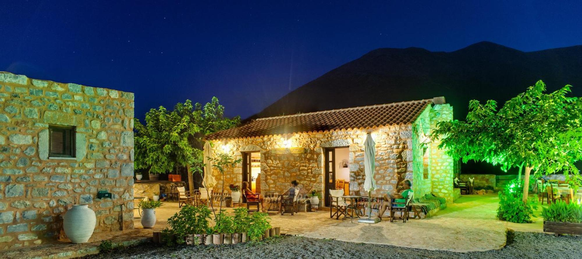 Pírgos Dhiroú Guesthouse Toxotis מראה חיצוני תמונה